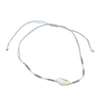 Afbeelding in Gallery-weergave laden, Fijn enkelbandje glaskralen en een schelpje (diverse kleuren beschikbaar)